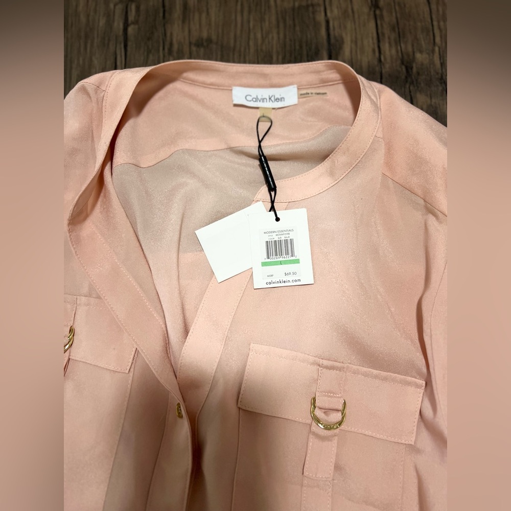 Nwt Calvin Klein Textured Roll Tab Button Down Sh… - image 6